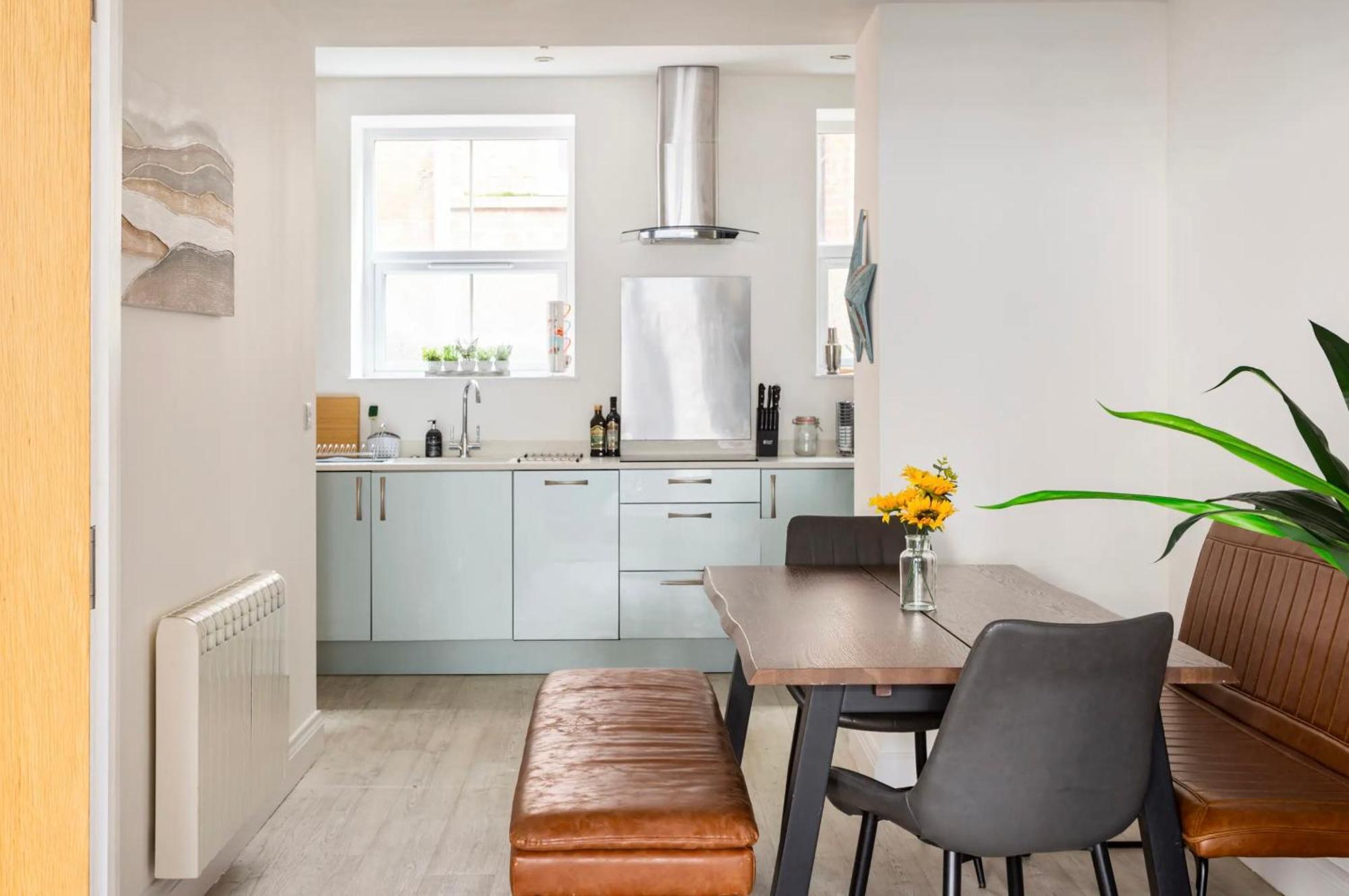Beautiful 2 Bed Apartment Just Steps To The Beach ウェーマス エクステリア 写真